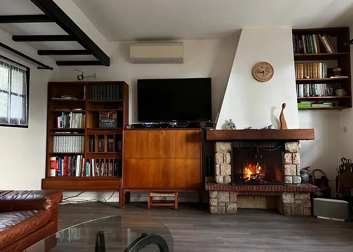 Chalet Les Falaises