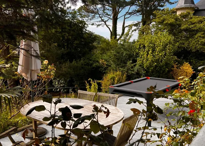 Chalet Les Falaises